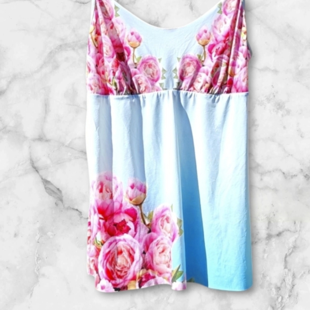 :L: Commando Pale Blue and Pink  Engineered Print Cami Peony.